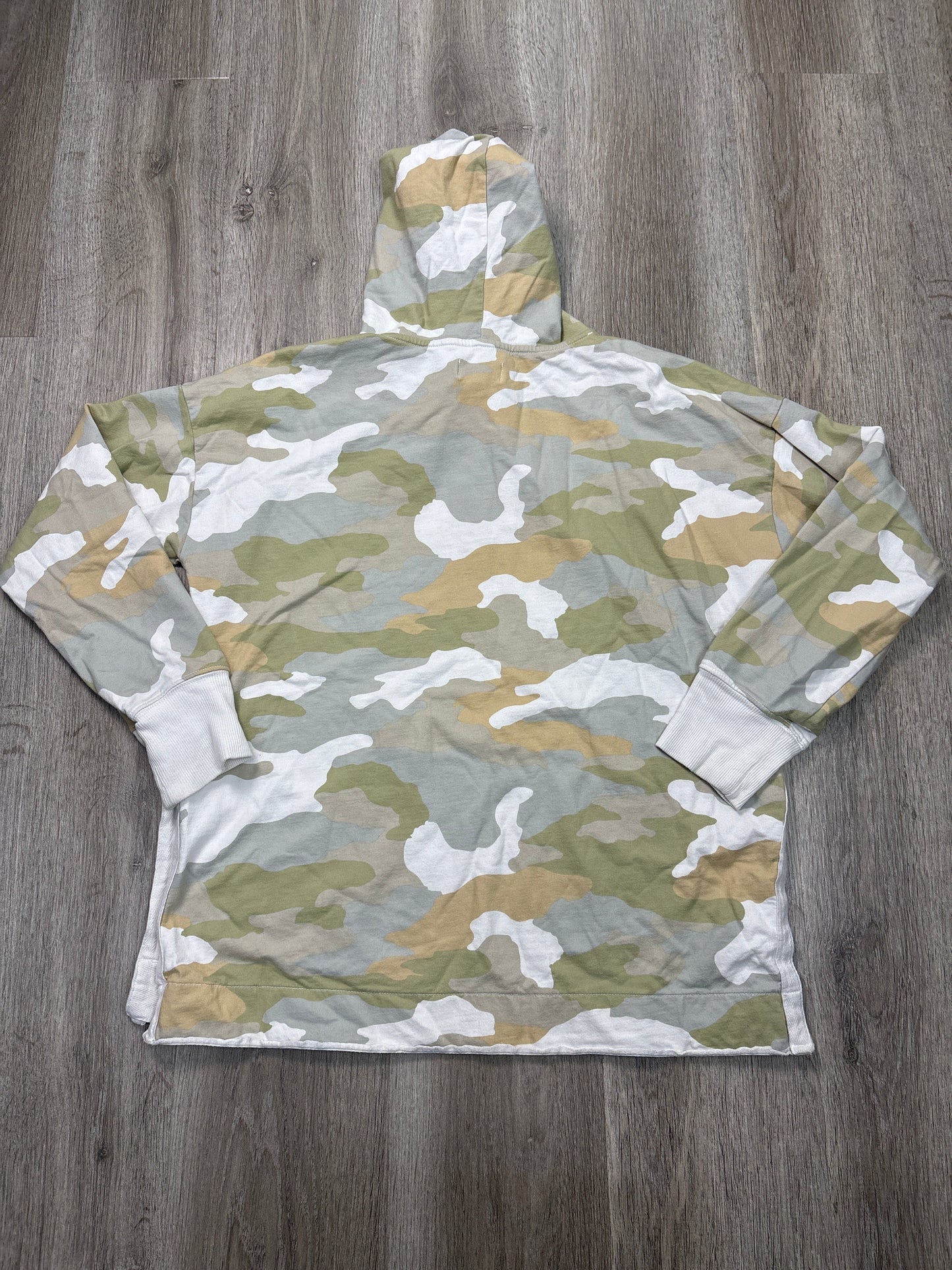 Sweatshirt Hoodie By Aerie In Camouflage Print, Size: S