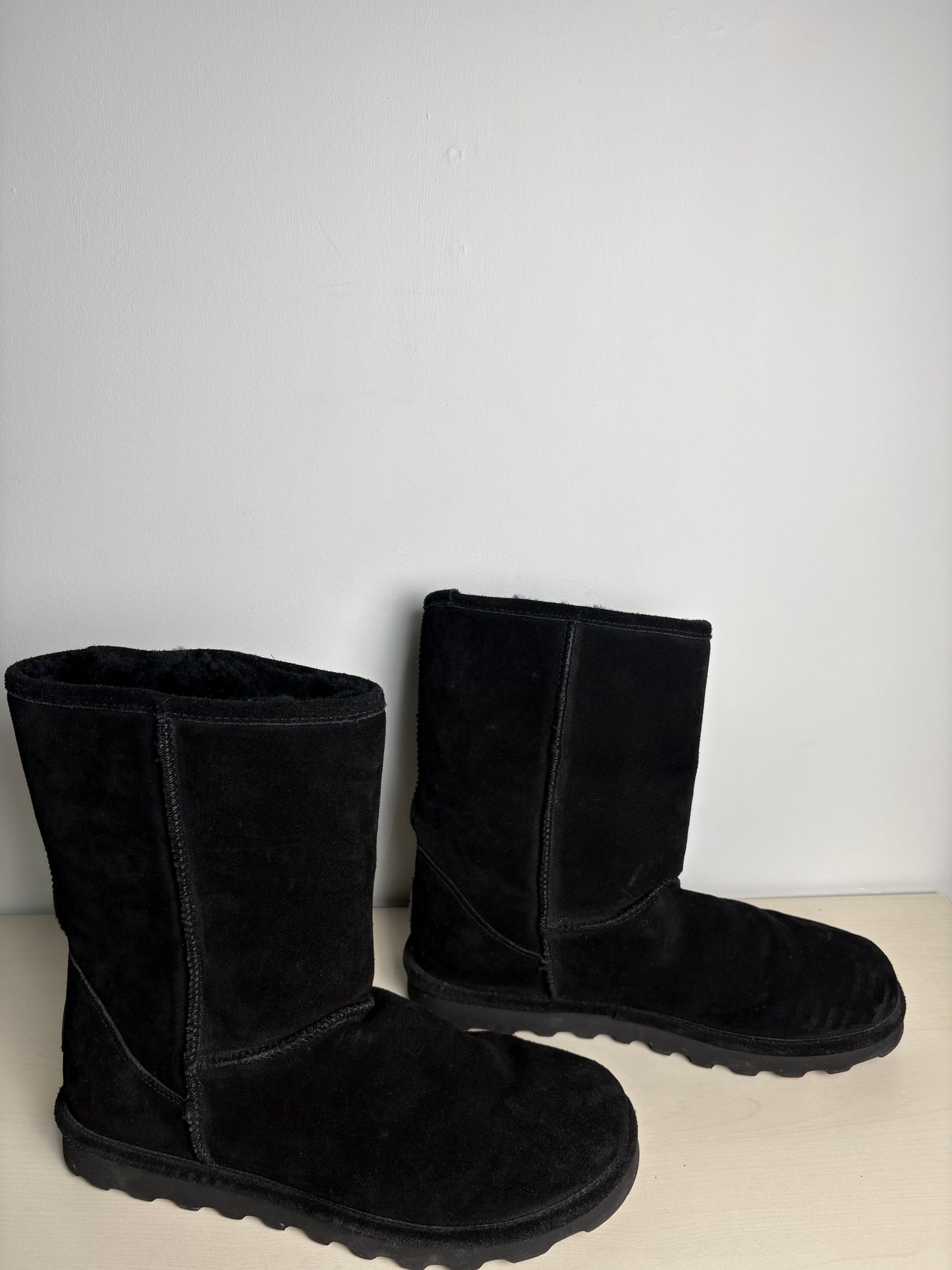 Boots Snow By Bearpaw In Black, Size: 12