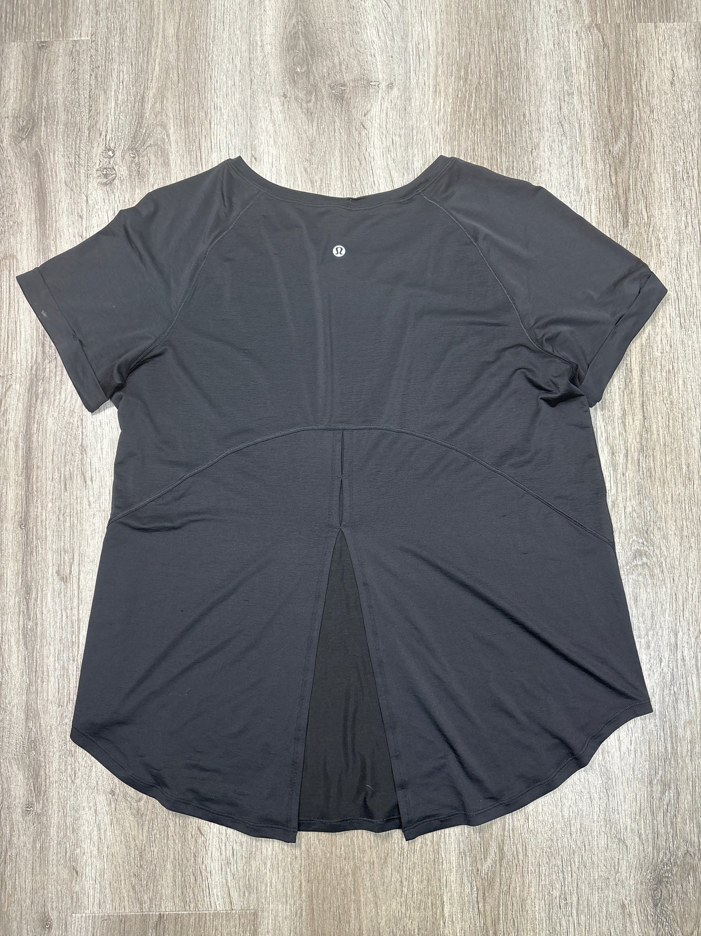 Athletic Top Short Sleeve By Lululemon In Black, Size: M