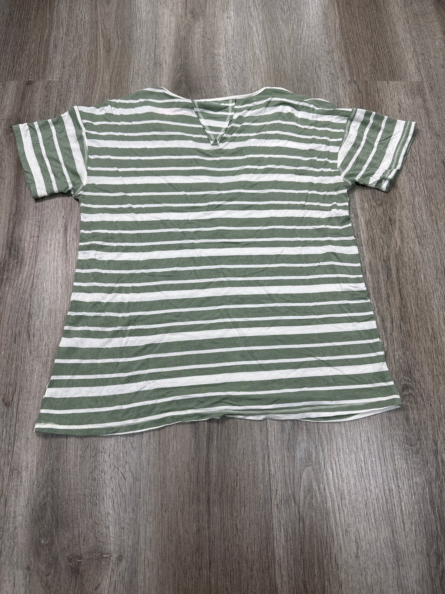 Top Short Sleeve By Bke In Green & White, Size: M