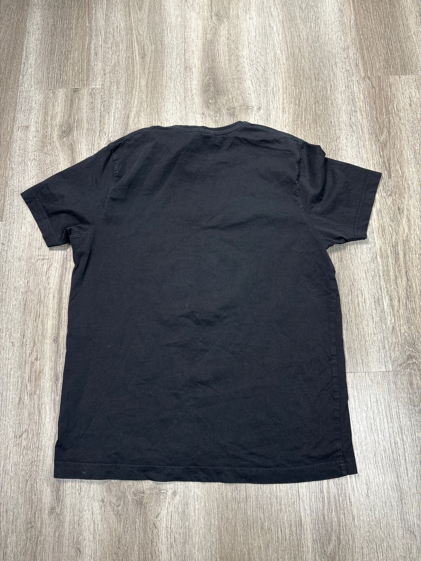 Top Short Sleeve By Smiley In Black, Size: M