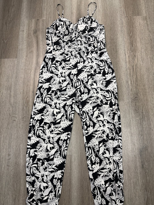 Jumpsuit By Jessica Simpson In Black & White, Size: L