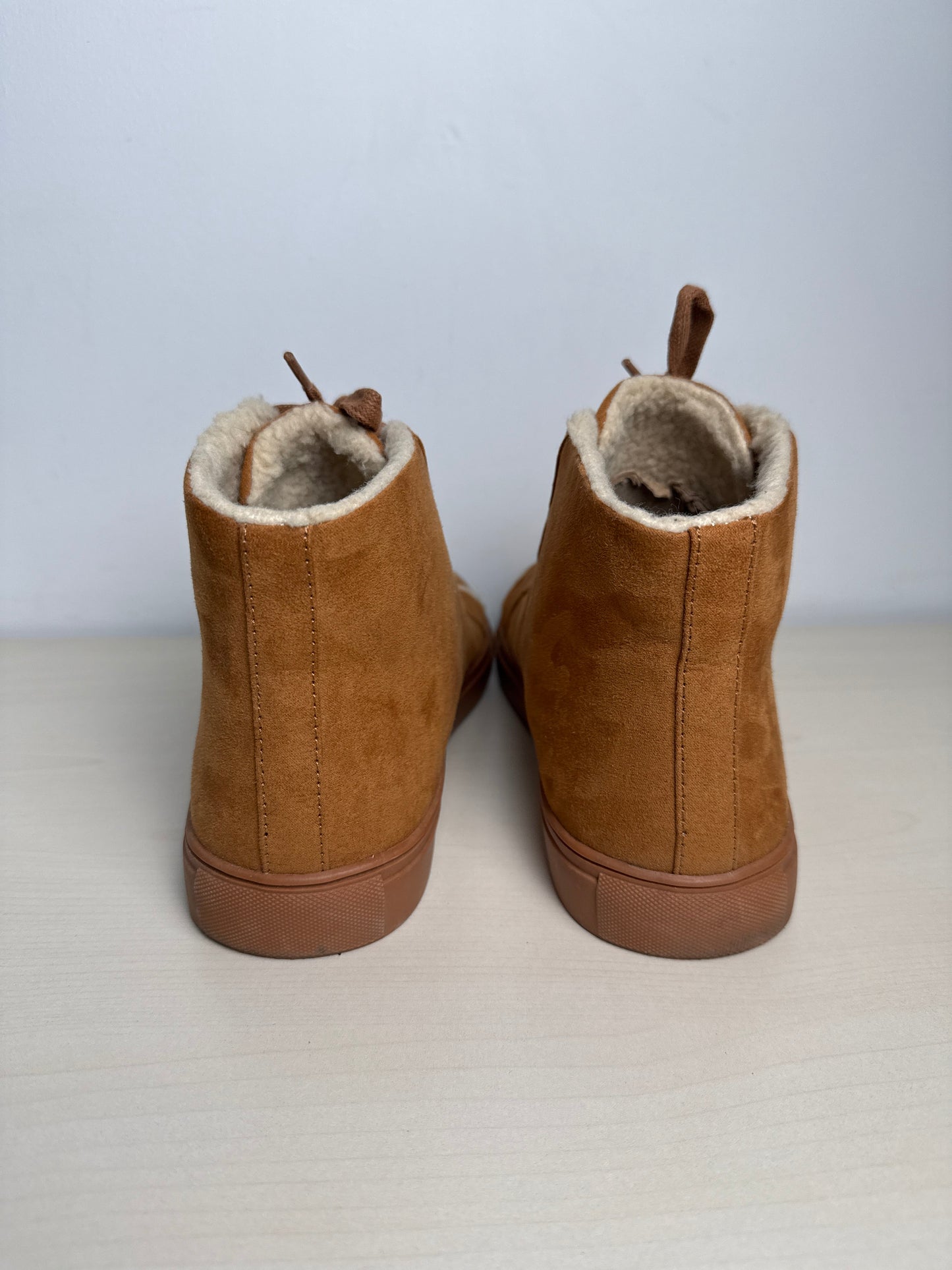 Shoes Sneakers By Loft In Brown, Size: 8