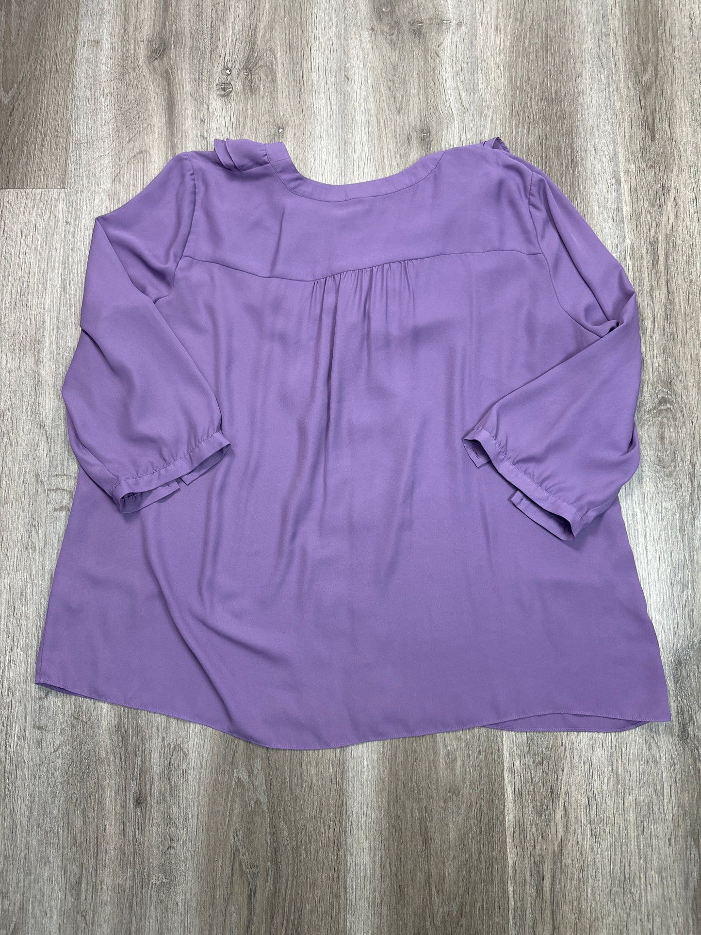 Blouse Long Sleeve By Tahari By Arthur Levine In Purple, Size: 2x