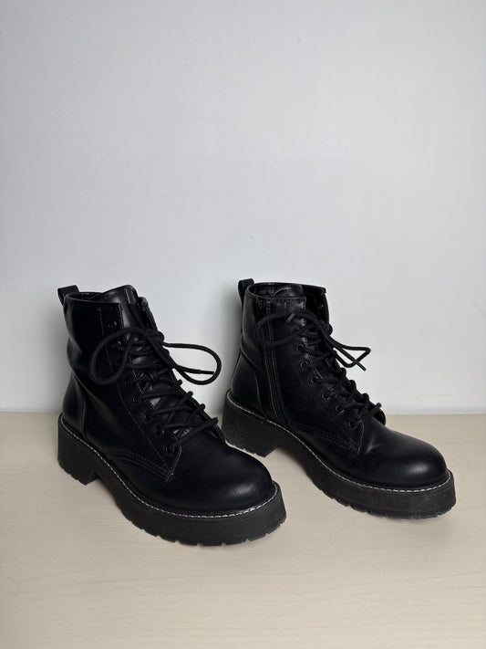 Boots Combat By Madden Girl In Black, Size: 8