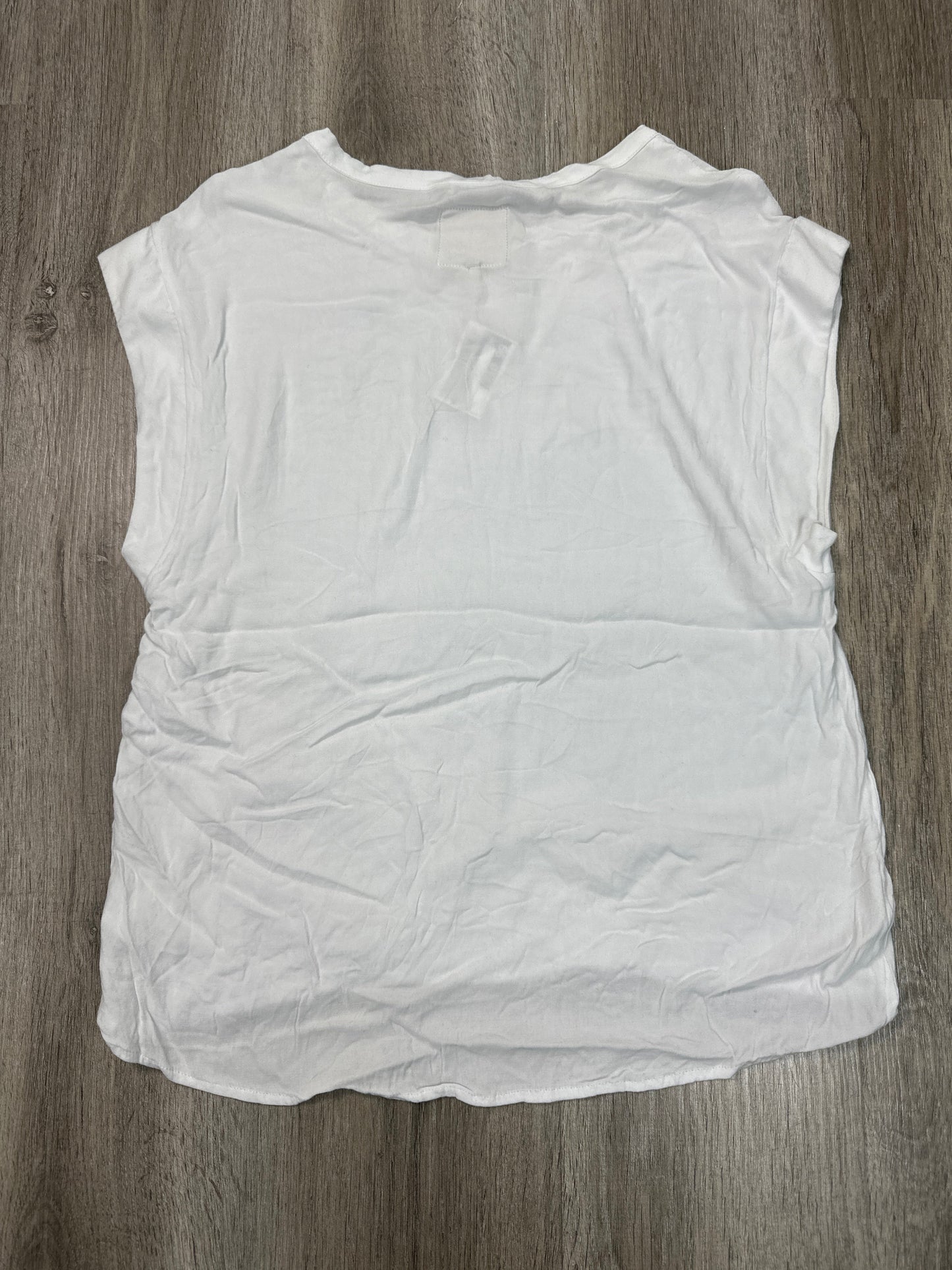 Top Sleeveless By Chaser In White, Size: L