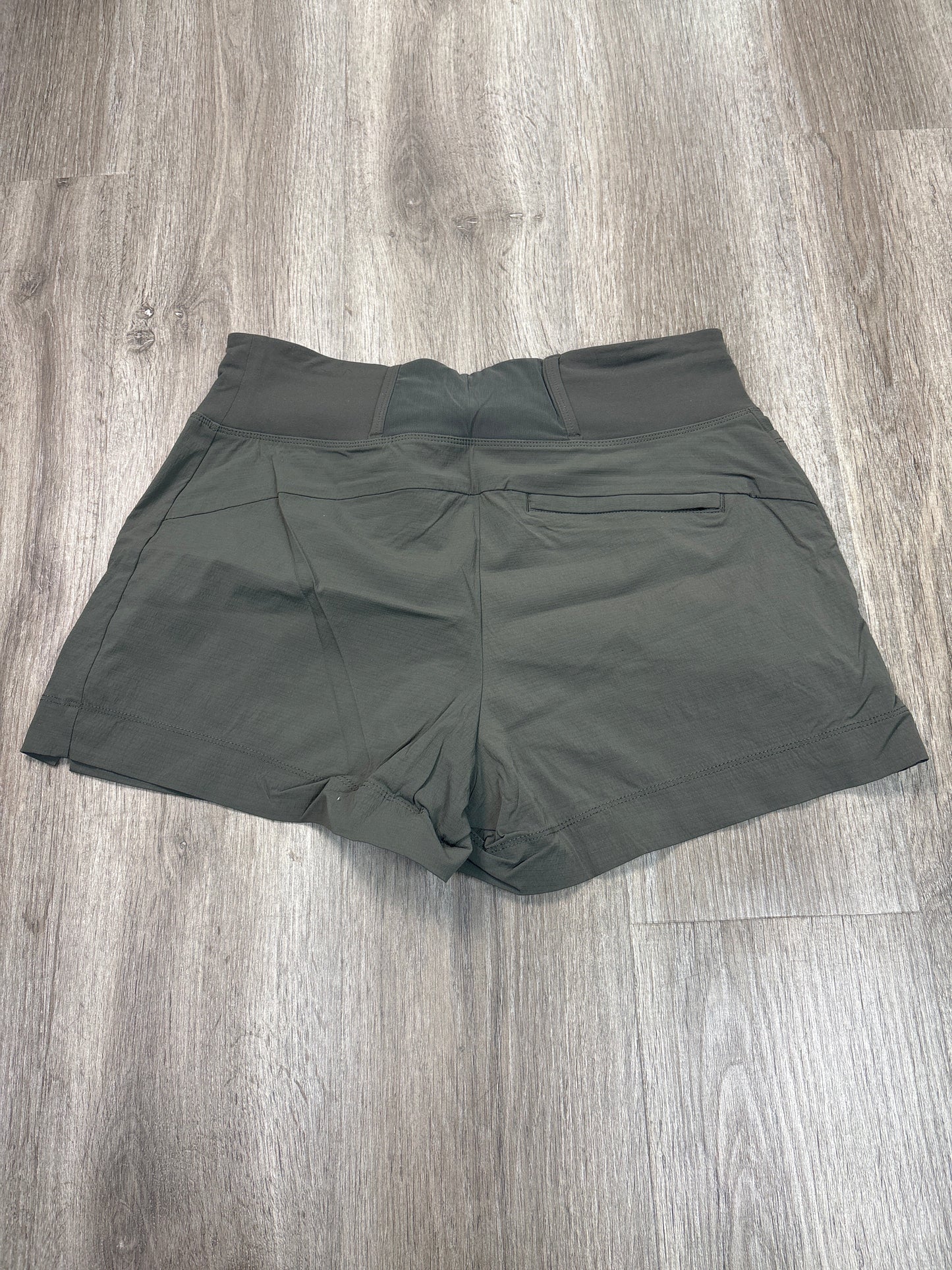 Athletic Shorts By Athleta In Green, Size: S