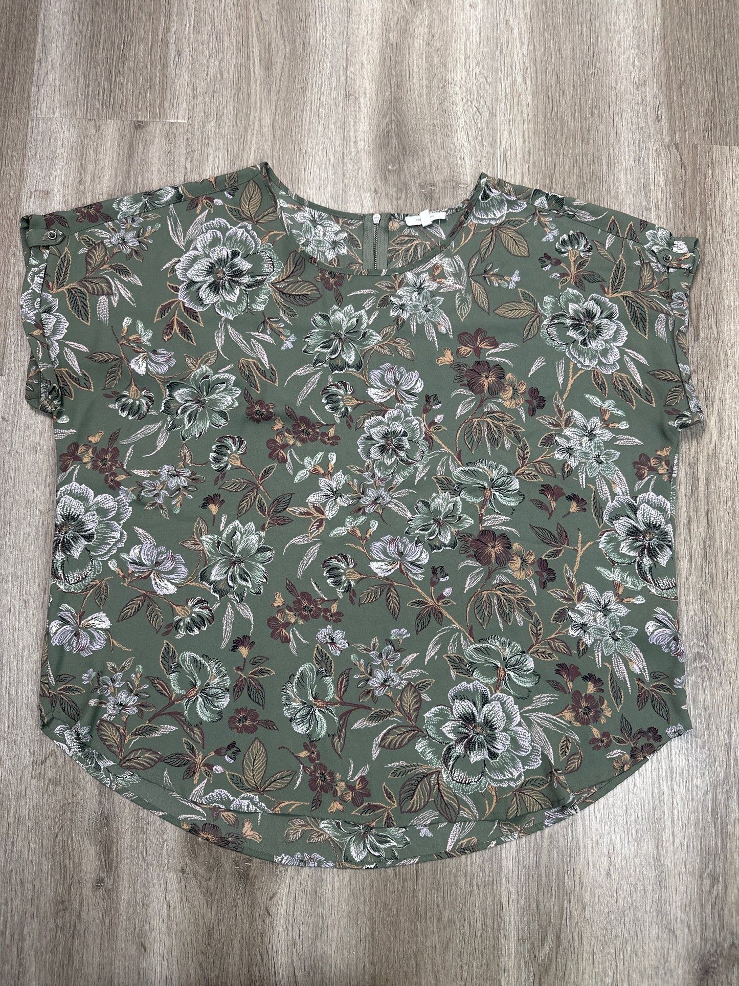 Blouse Short Sleeve By Maurices In Green, Size: Xxl