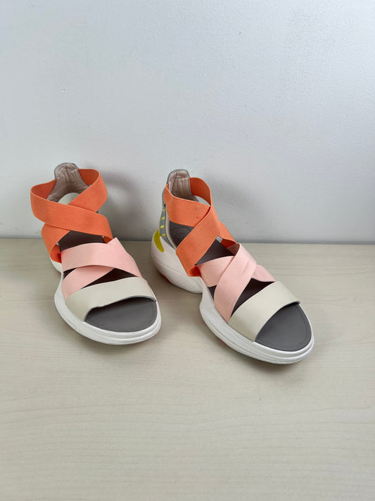 Orange Sandals Sport Sorel, Size 8