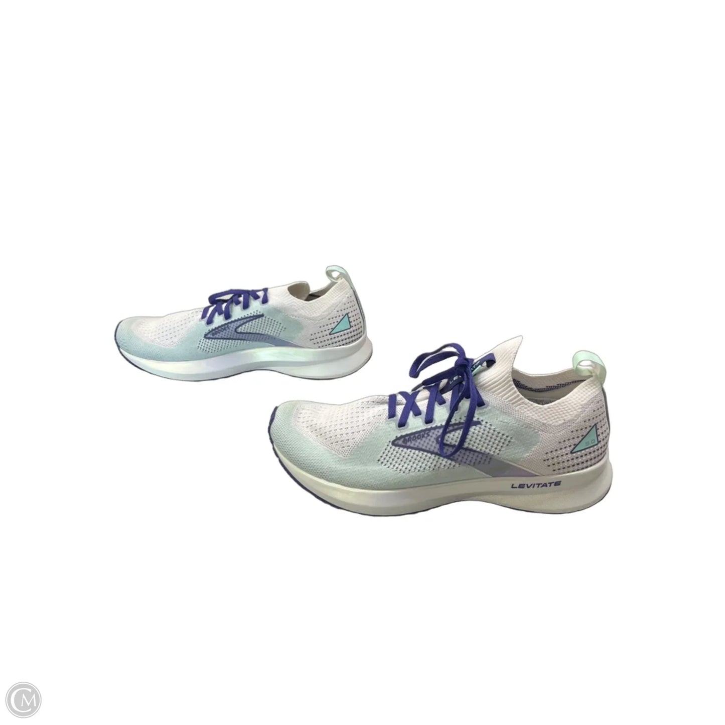 Shoes Athletic By Brooks In White, Size: 9.5
