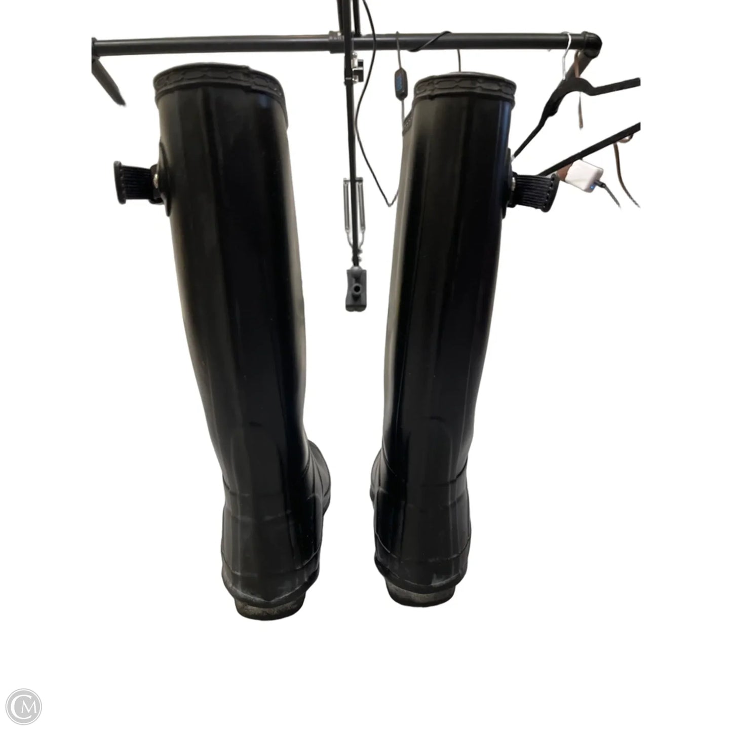 Boots Designer By Hunter In Black, Size: 8