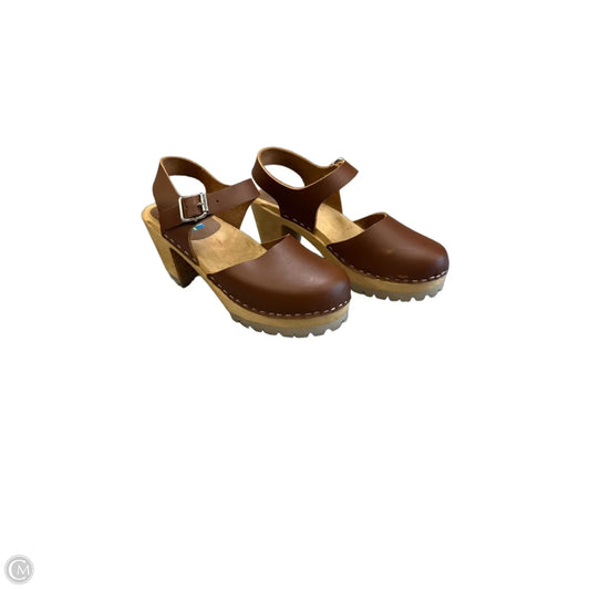 Shoes Heels Block By Mia In Brown, Size: 8