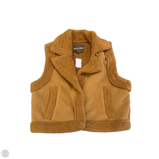 Vest Faux Fur & Sherpa By Clothes Mentor In Brown, Size: M