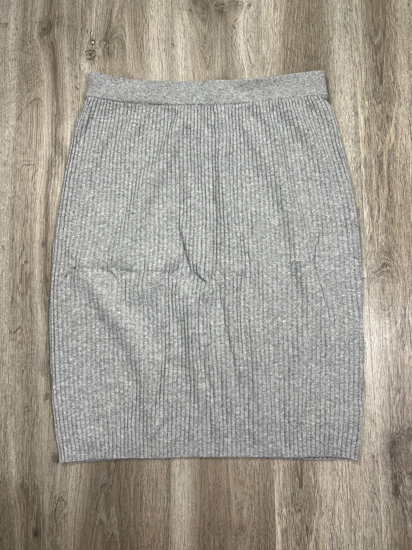 Grey Skirt Midi Gap, Size Xl