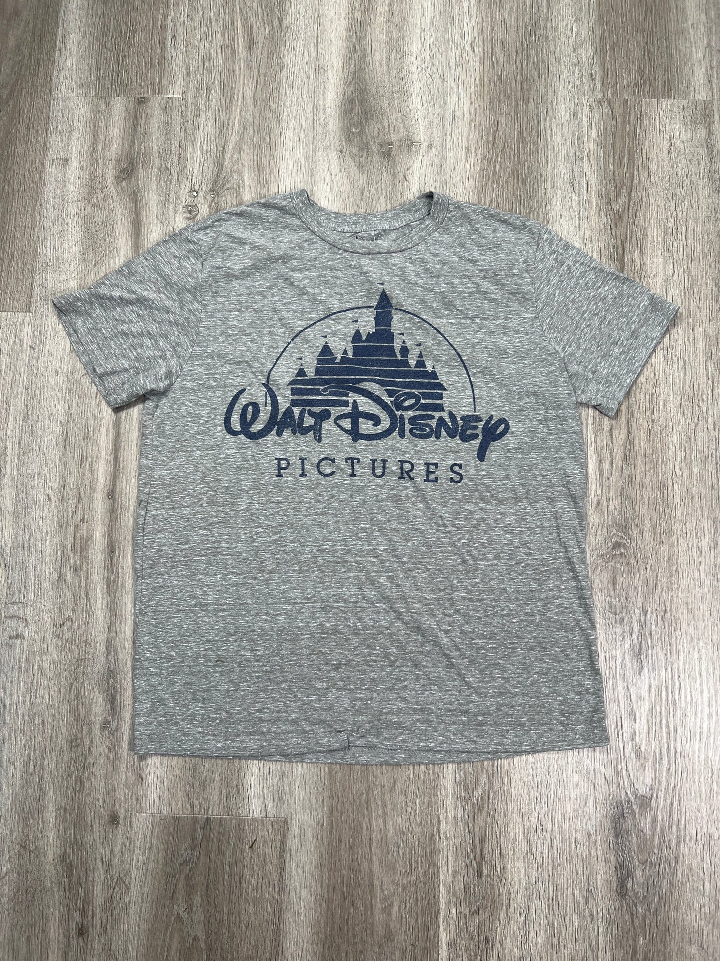 Top Short Sleeve By Disney Store In Grey, Size: L