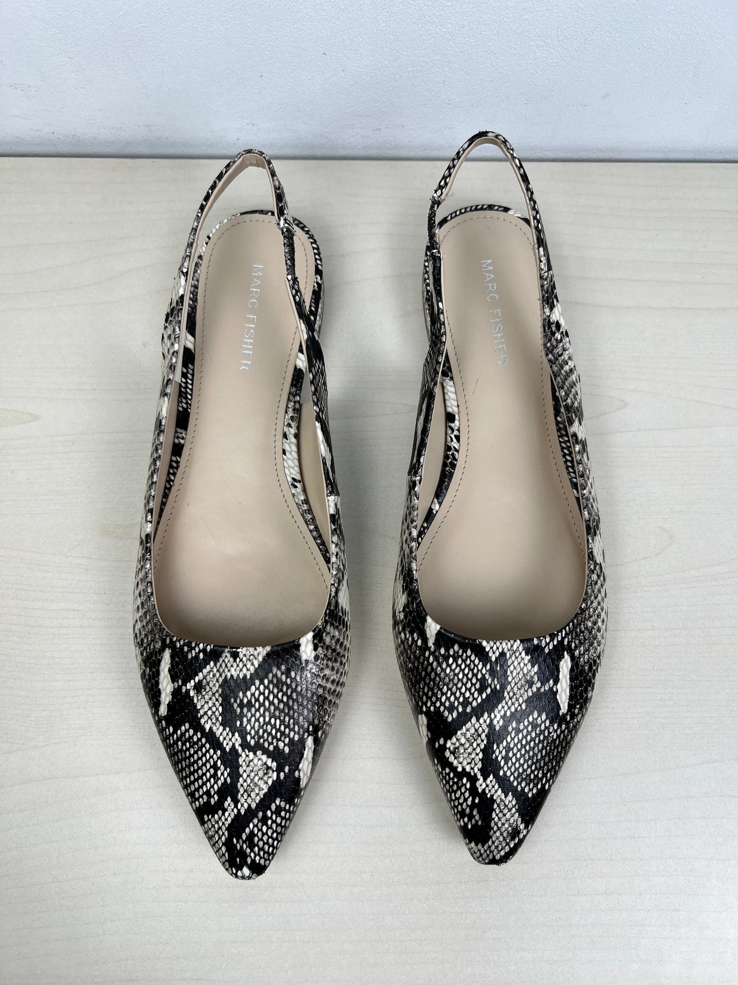 Snakeskin Print Shoes Flats Marc Fisher, Size 9.5