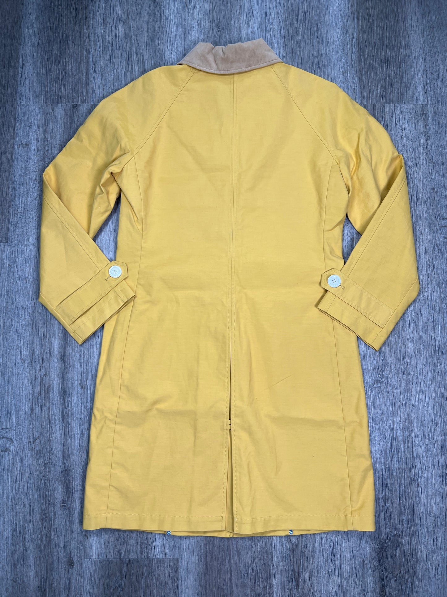 Yellow Coat Trench Coat Isaac Mizrahi, Size S