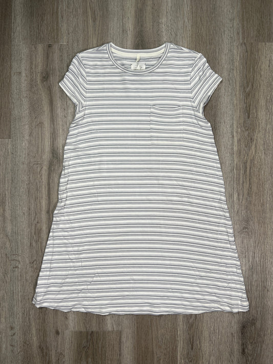 Striped Pattern Dress Casual Short Lou And Grey, Size M