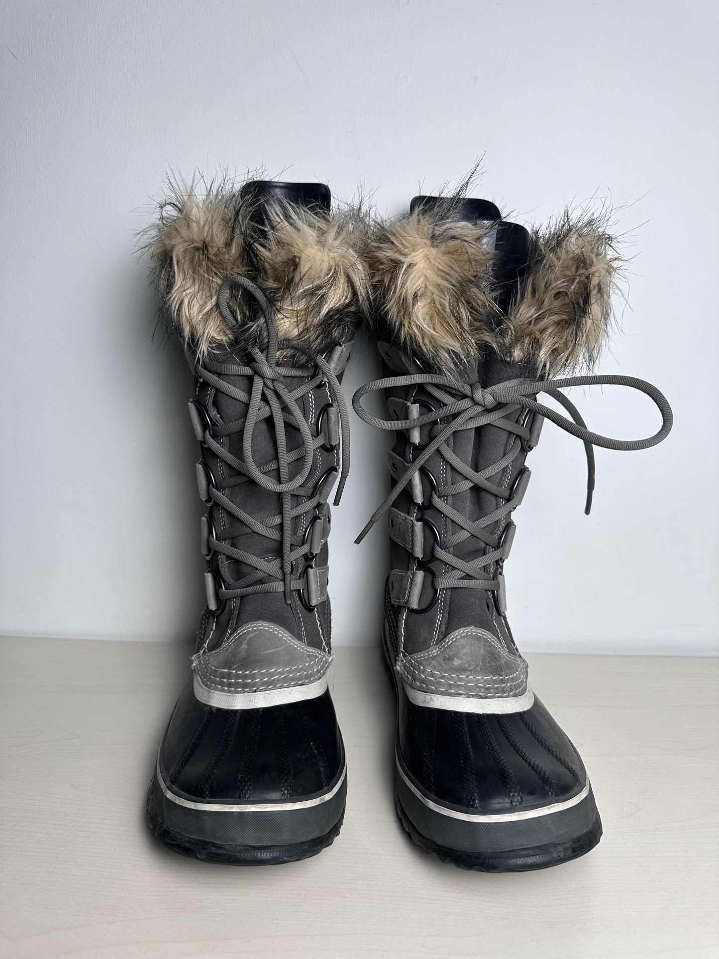 Boots Snow By Sorel In Grey, Size: 9