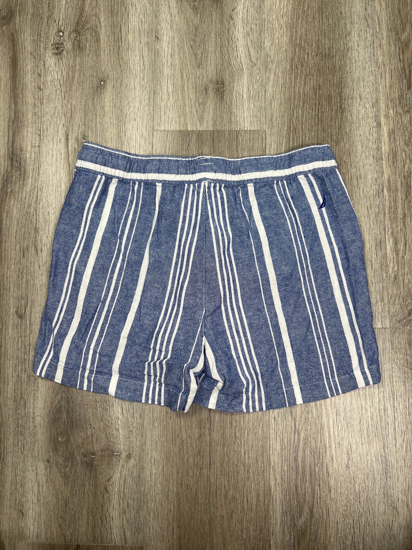 Striped Pattern Shorts Nautica, Size S