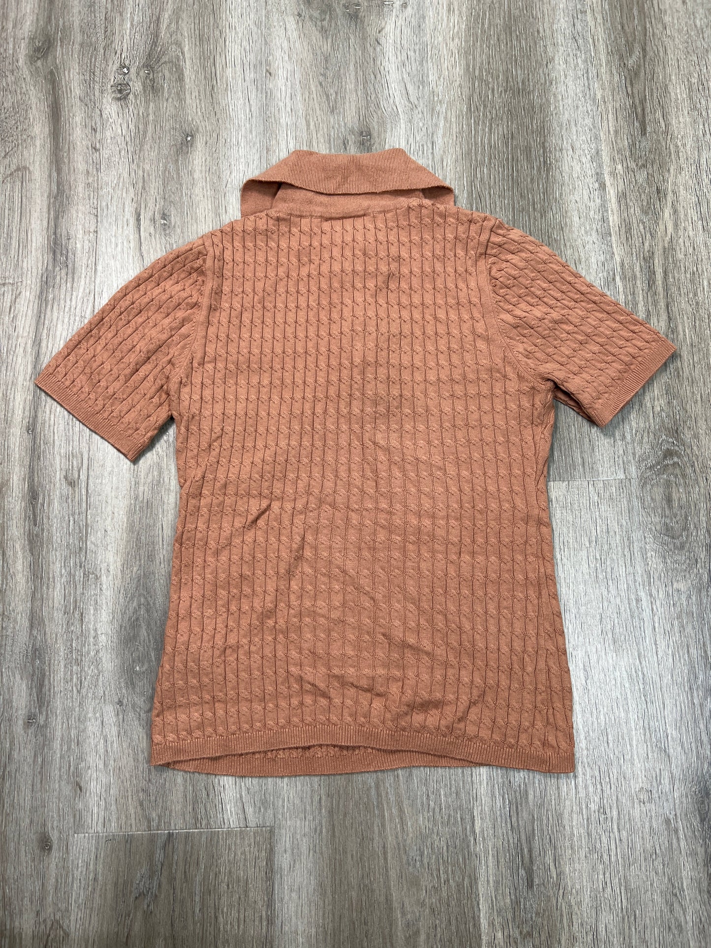 Top Short Sleeve By Varley In Tan, Size: S