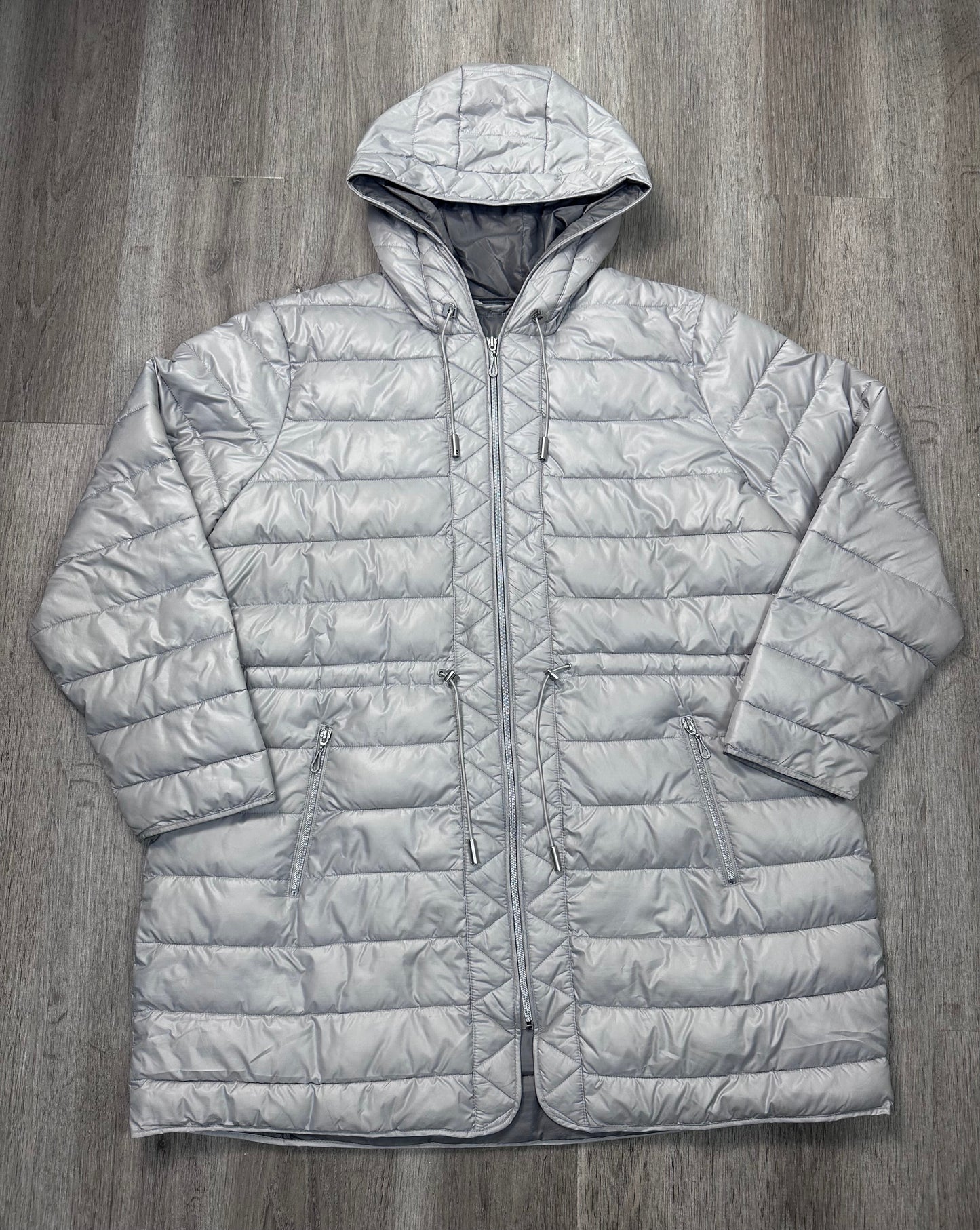 Jacket Puffer & Quilted By Kenneth Cole In Silver, Size: 2x