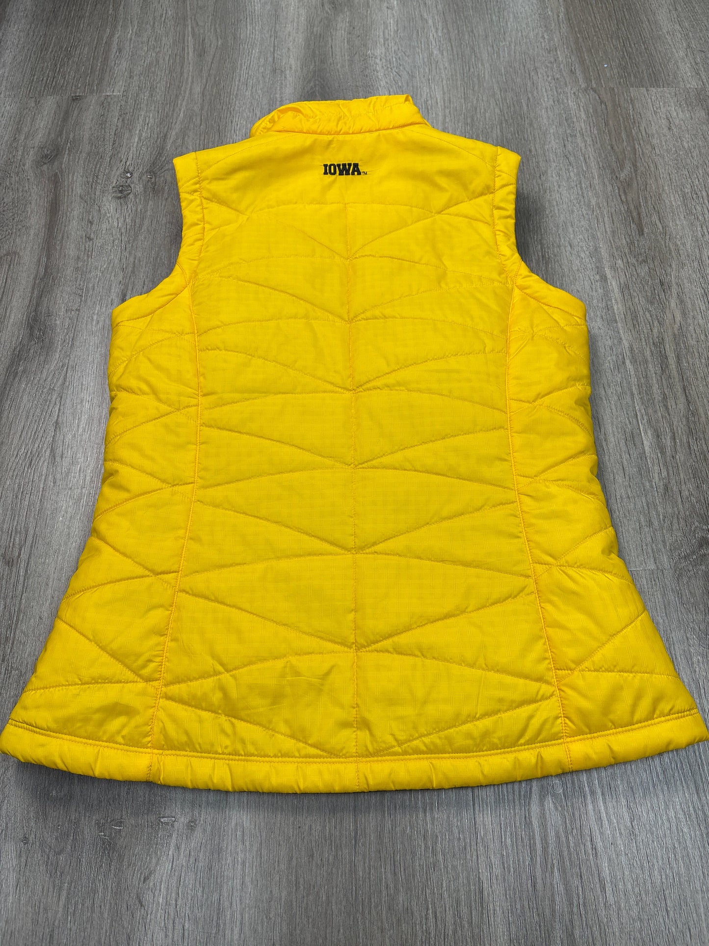 Vest Puffer & Quilted By Columbia In Yellow, Size: S