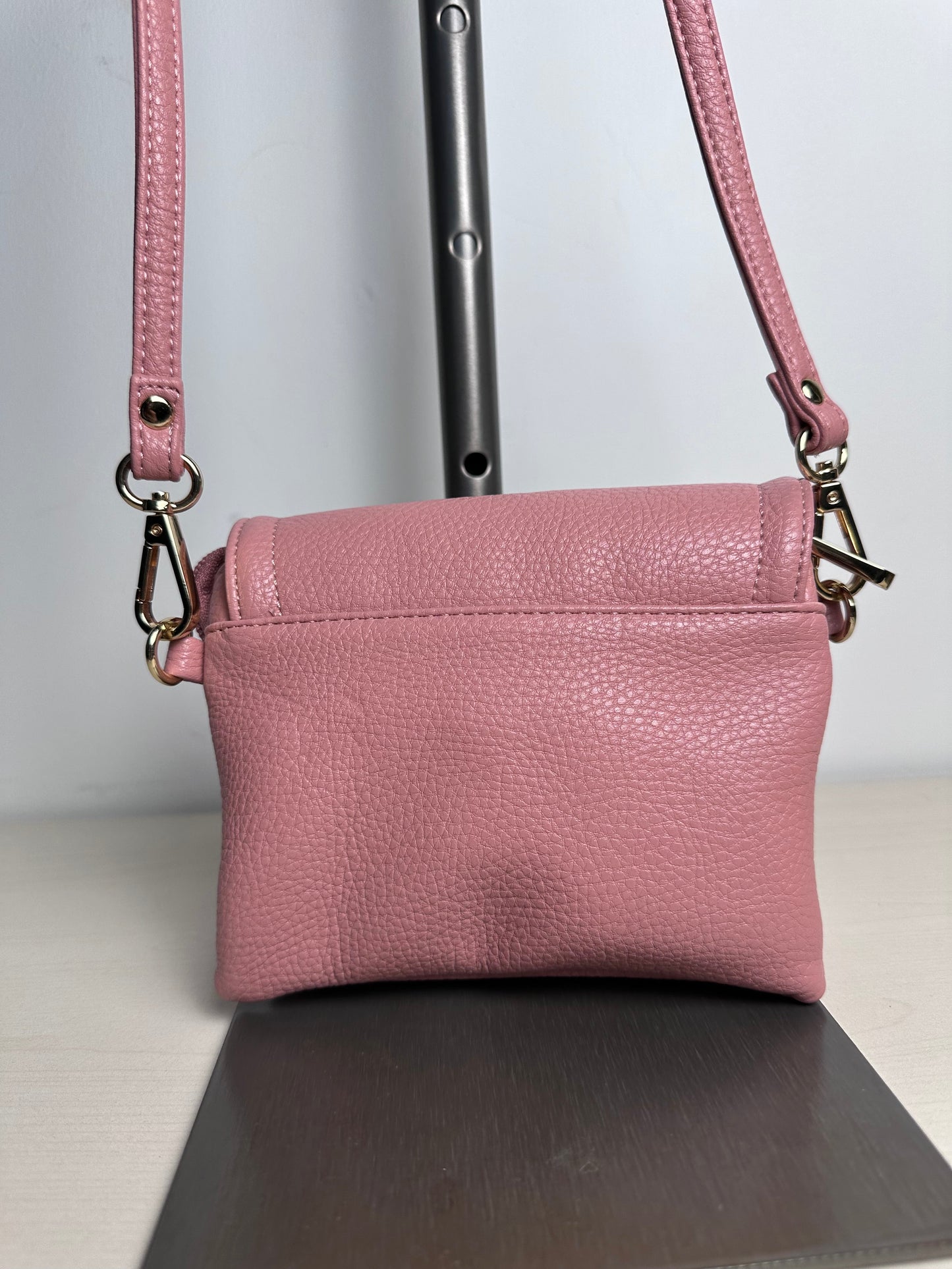 Crossbody By Charming Charlie, Size: Small