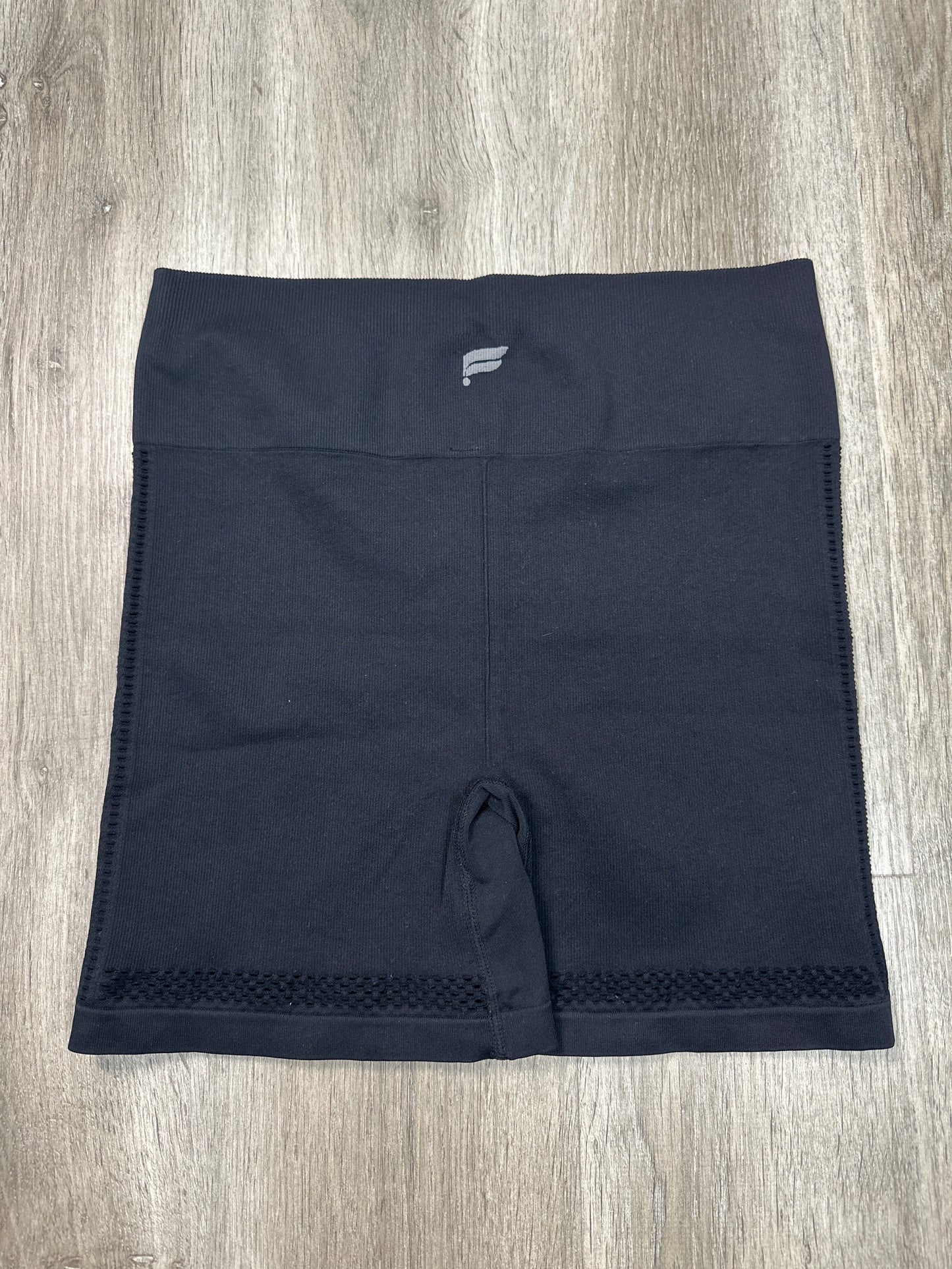 Athletic Shorts By Fabletics In Black, Size: L