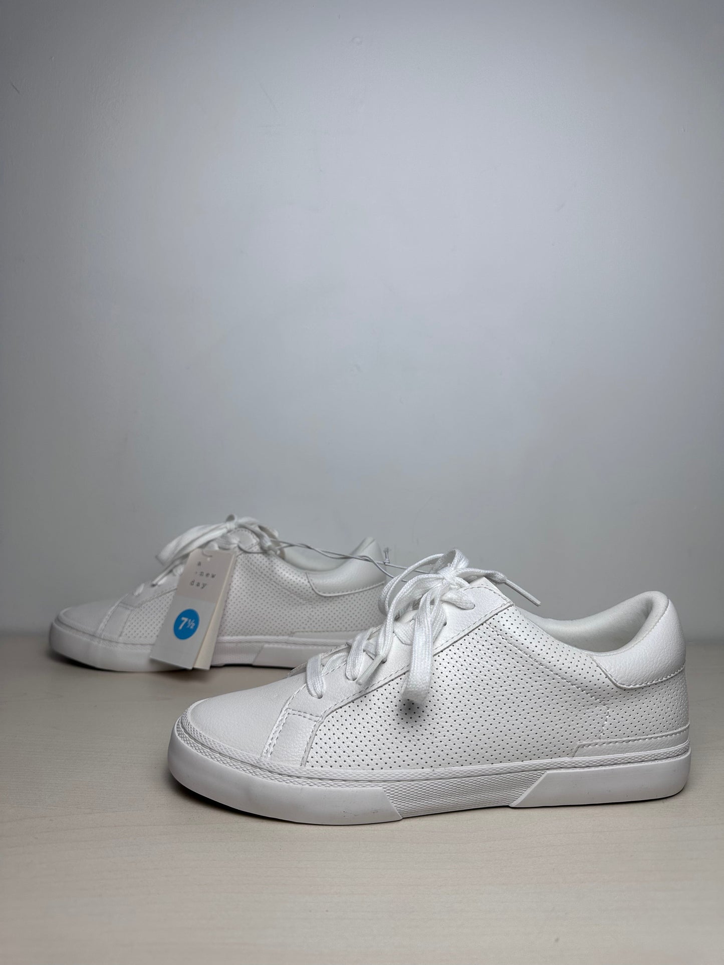 Shoes Sneakers By A New Day In White, Size: 7.5