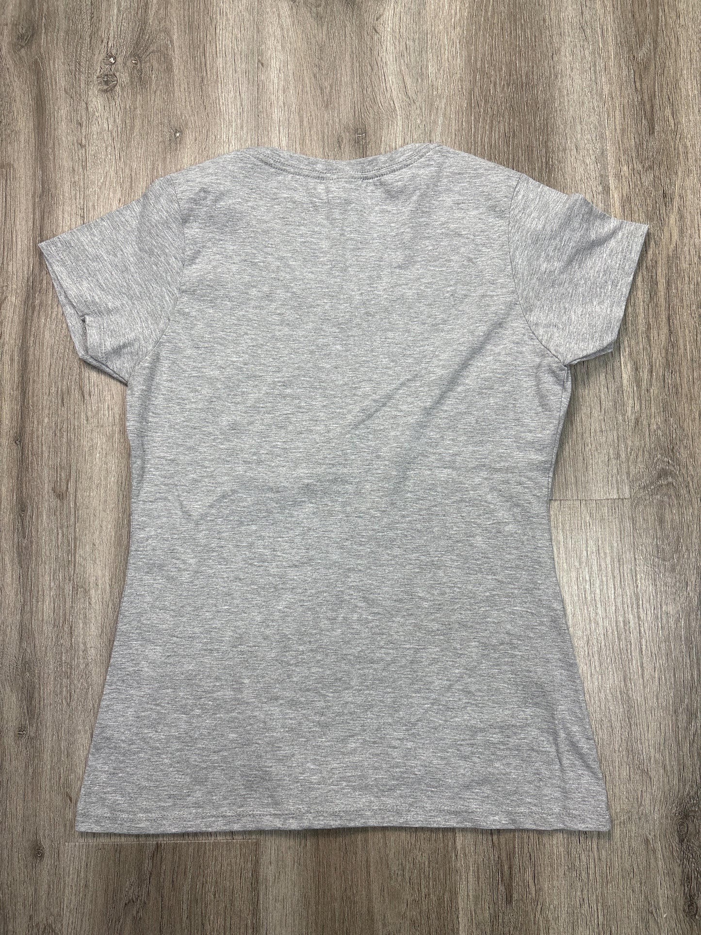 Top Short Sleeve By Clothes Mentor In Grey, Size: S