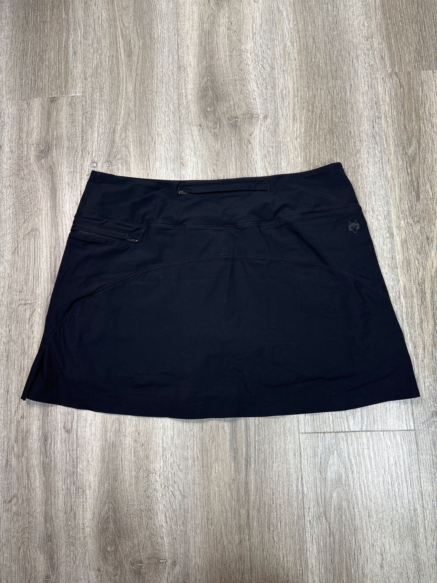 Athletic Skirt By Greyson In Black, Size: L