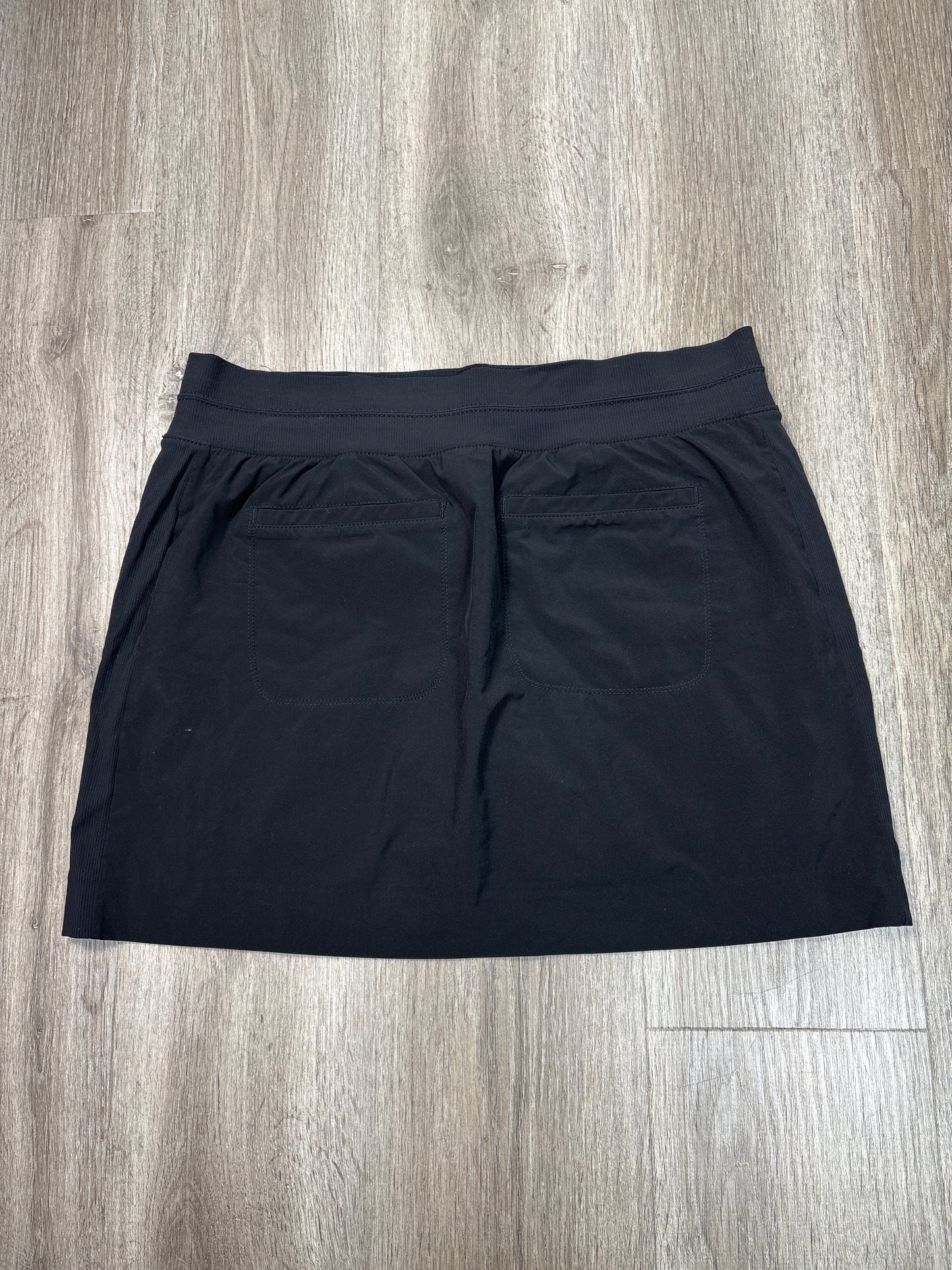 Athletic Skirt By Athleta In Black, Size: L