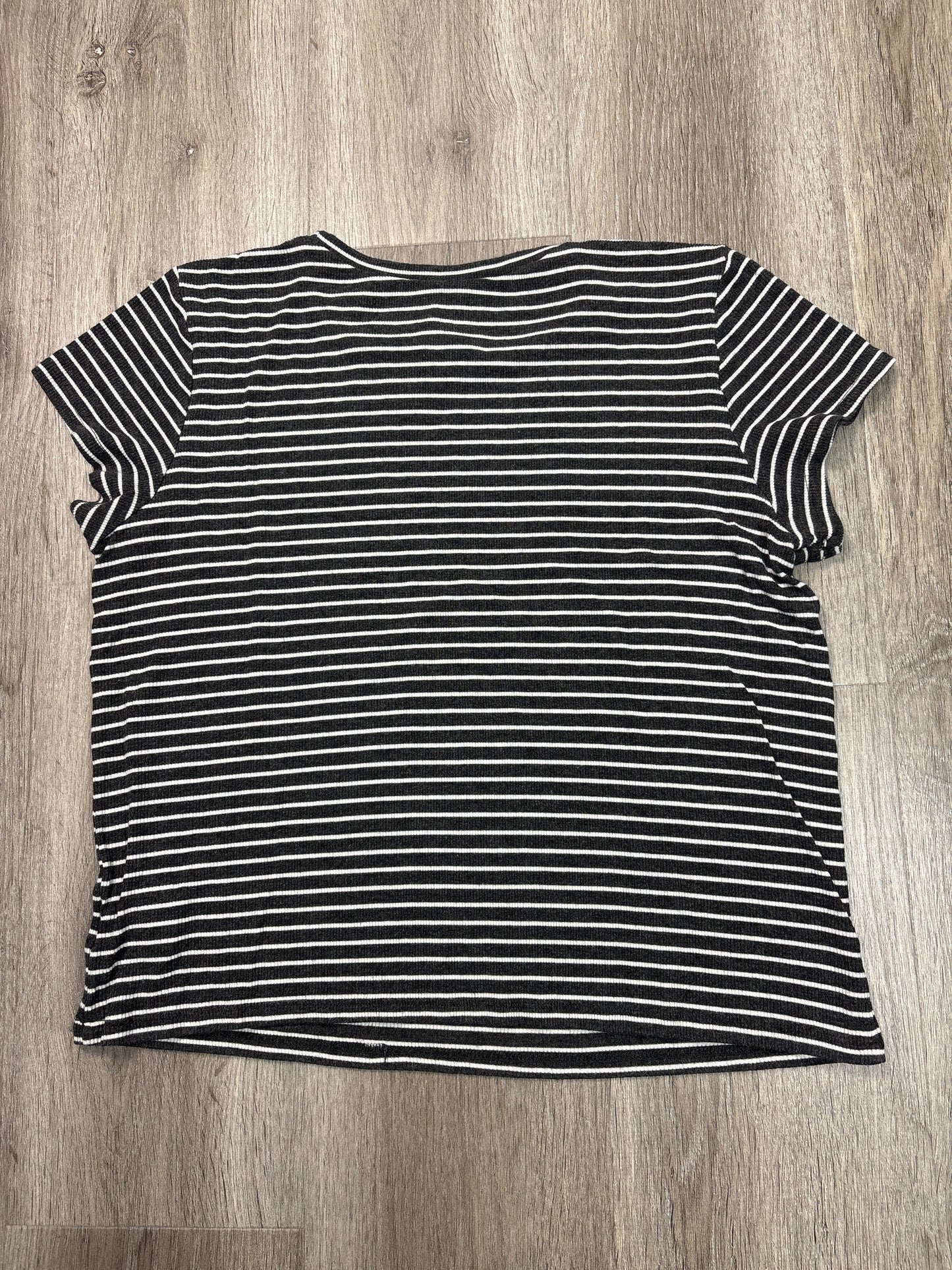 Top Short Sleeve By American Eagle In Striped Pattern, Size: Xl