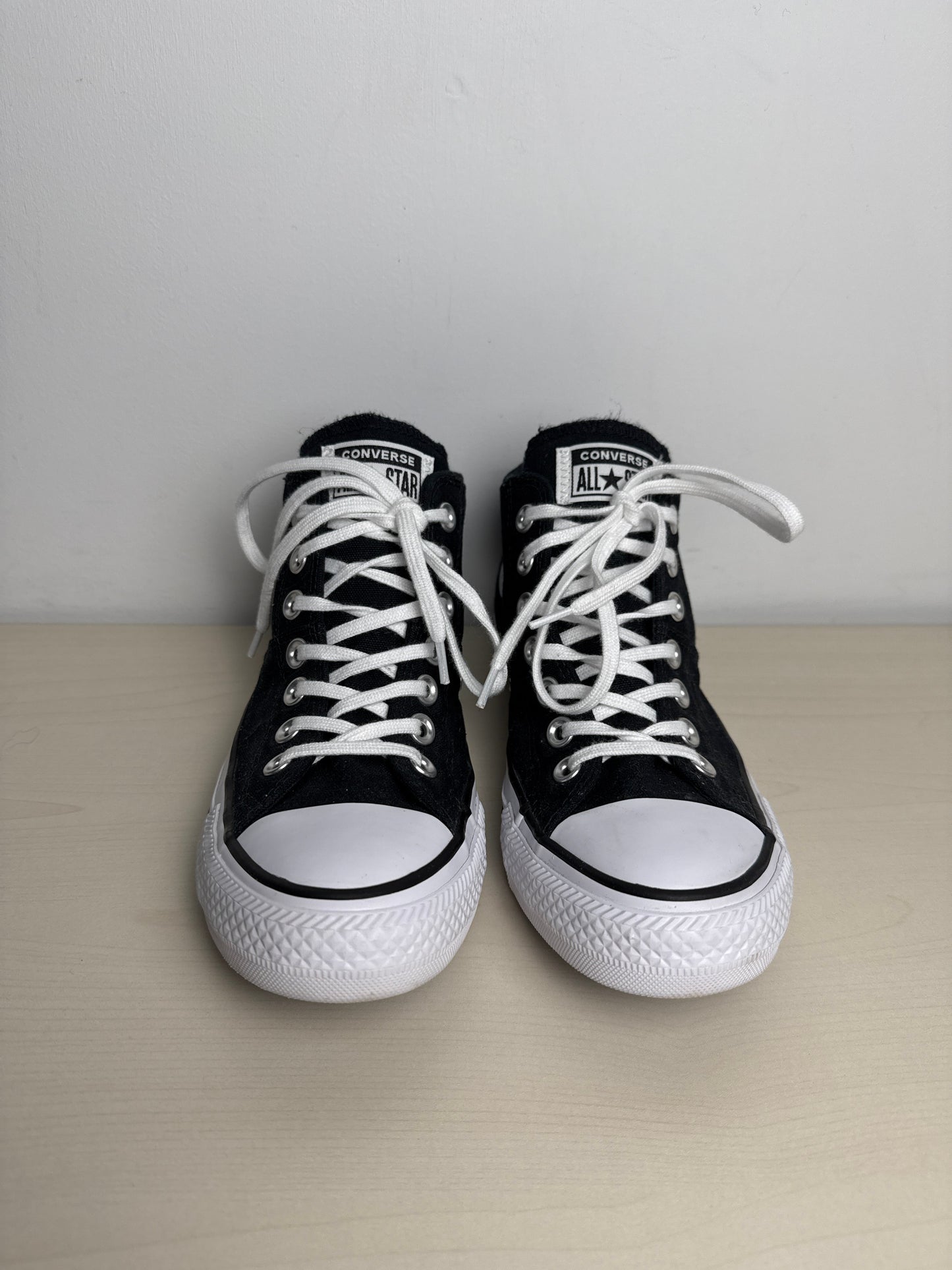 Shoes Sneakers By Converse In Black, Size: 7