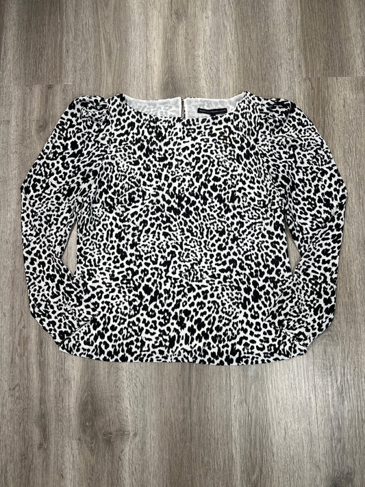 Blouse Long Sleeve By White House Black Market In Animal Print, Size: M