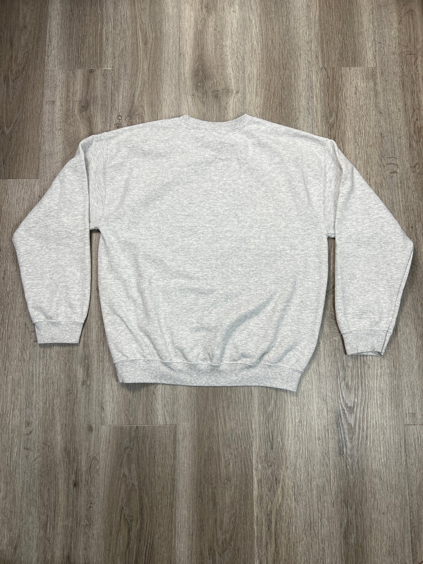 Sweatshirt Crewneck By Gildan In Grey, Size: L