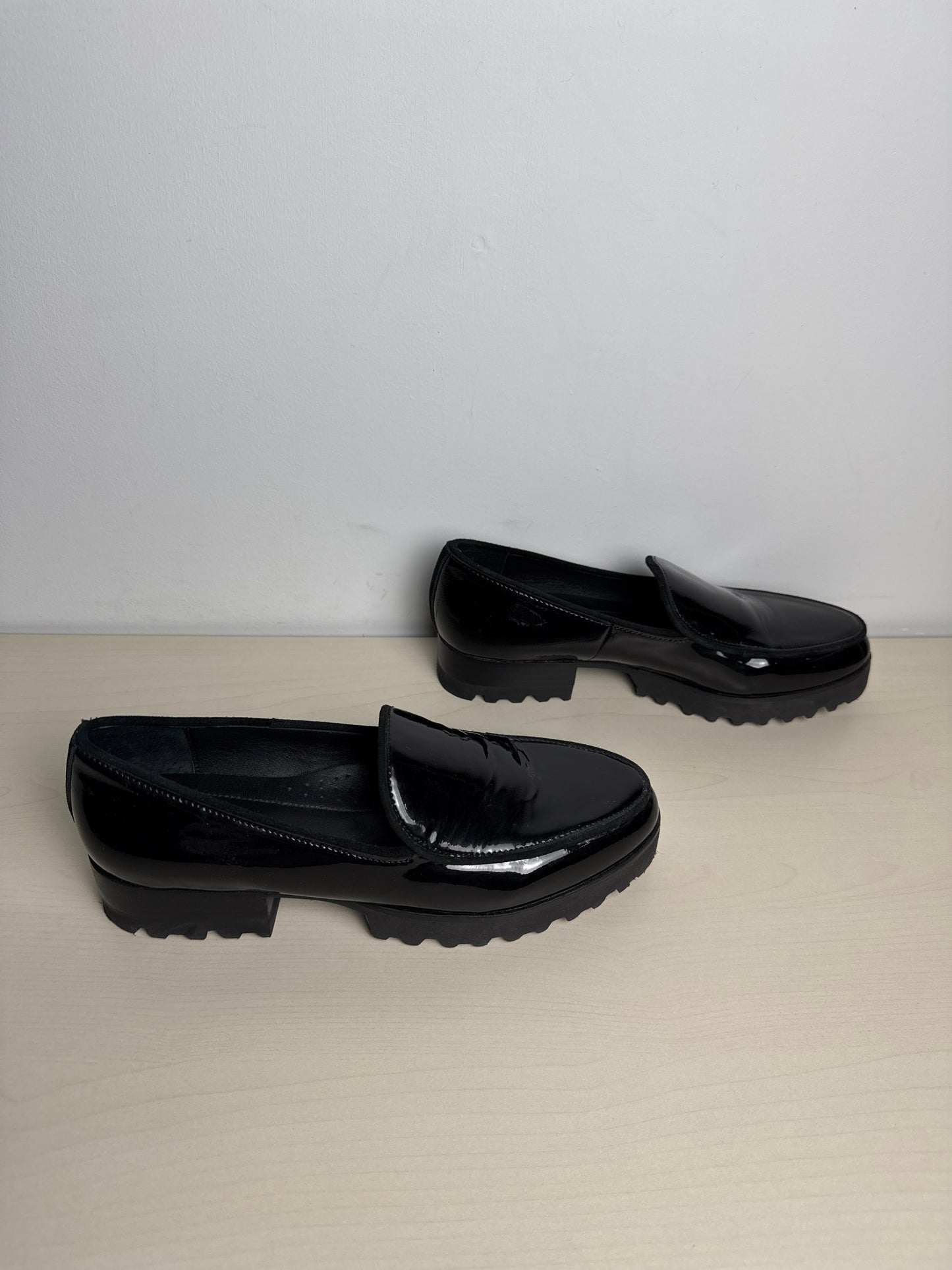 Shoes Flats By Donald Pliner In Black, Size: 7