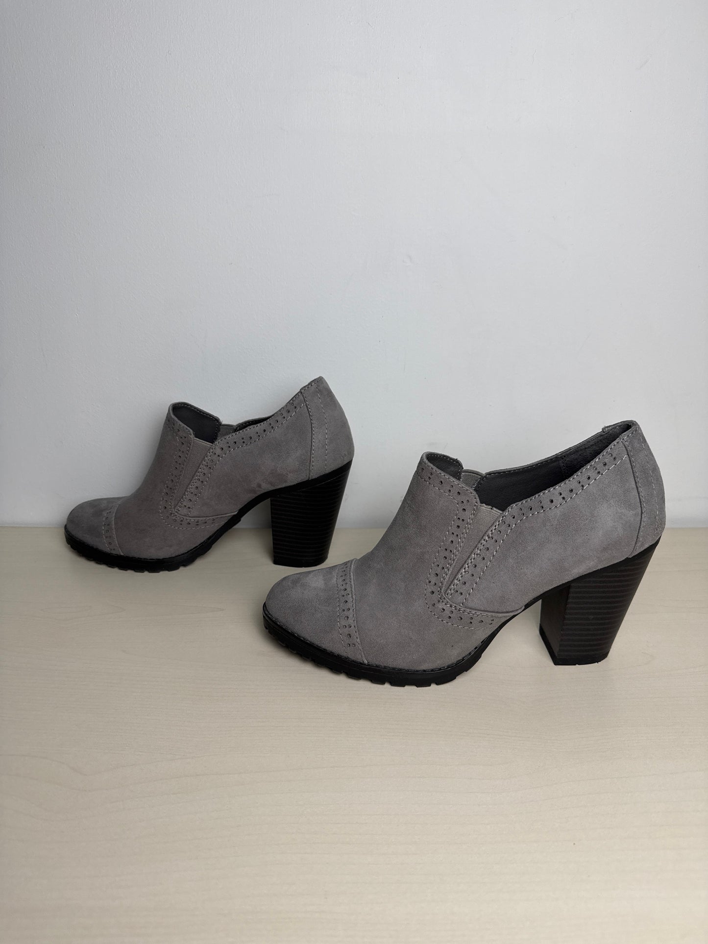 Boots Ankle Heels By White Mountain In Grey, Size: 9.5