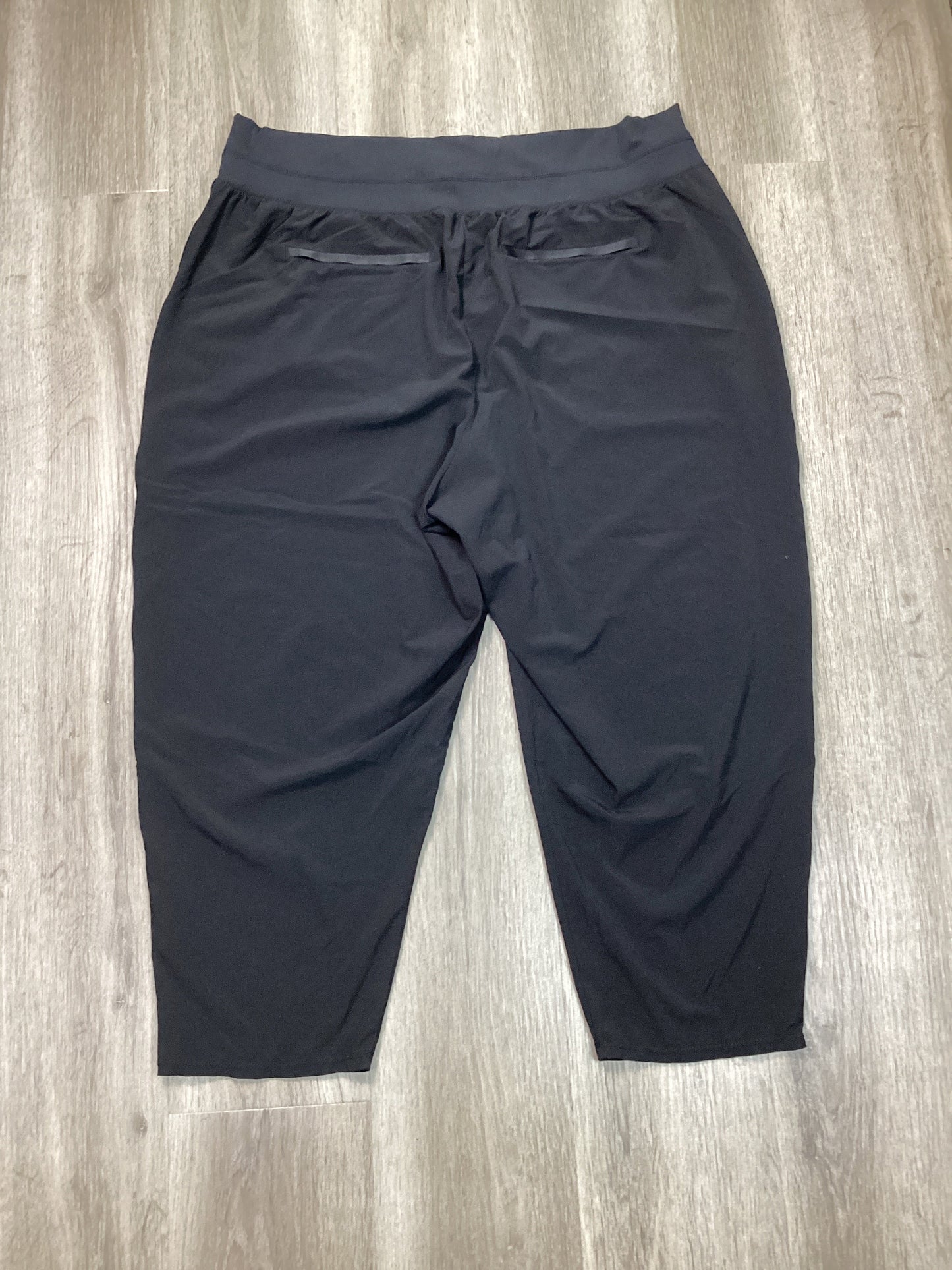 Athletic Pants By Athleta In Black, Size: 3x