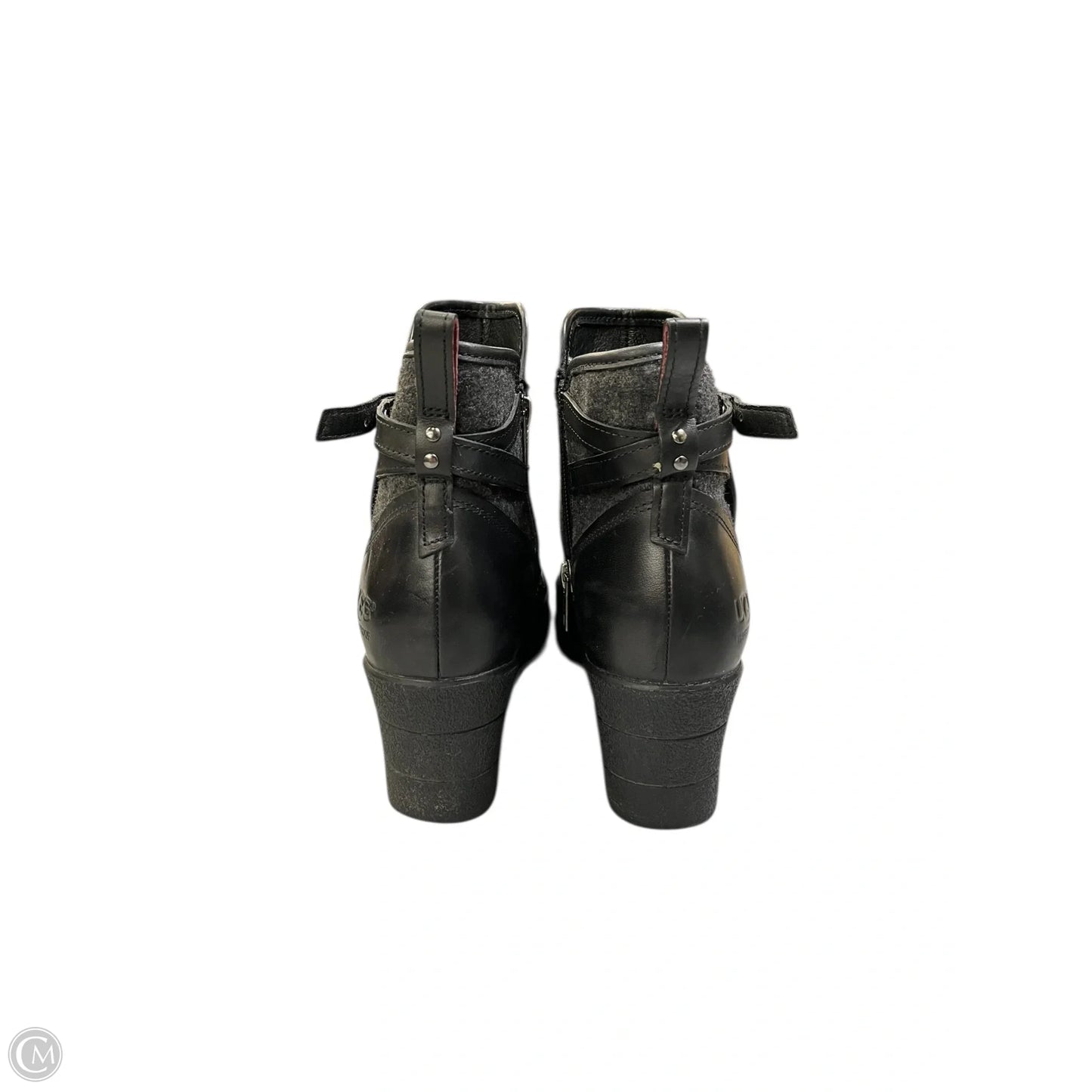 Boots Designer By Ugg In Black, Size: 9