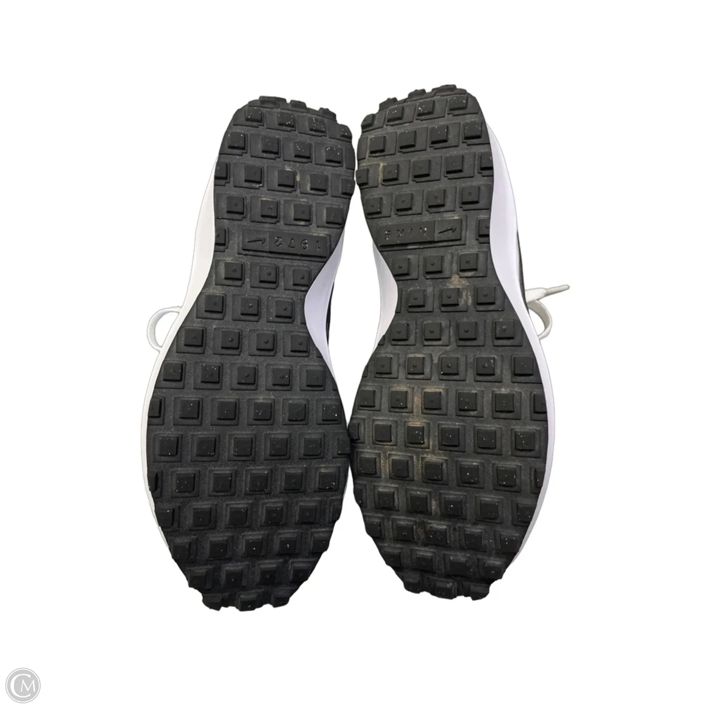 Shoes Sneakers By Nike In Black & Cream, Size: 7.5