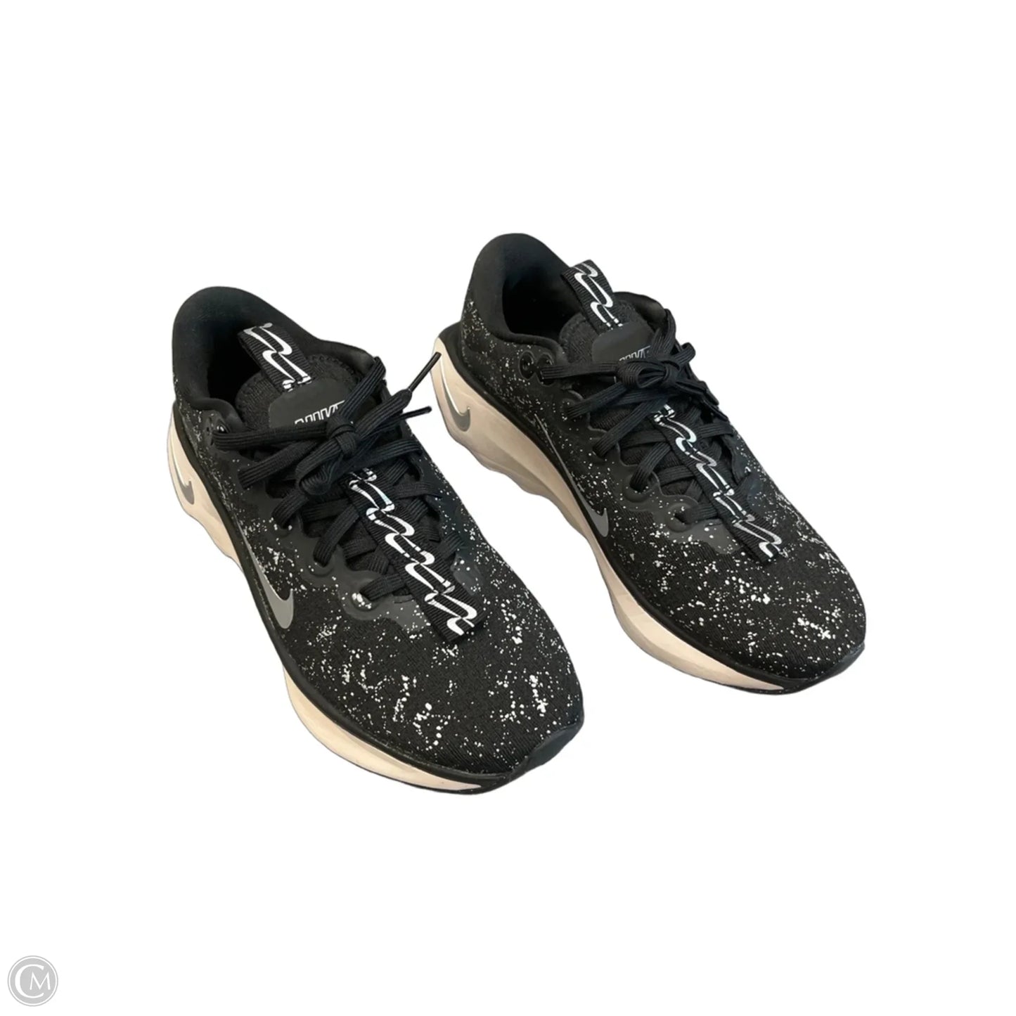 Shoes Athletic By Nike In Black & White, Size: 8.5