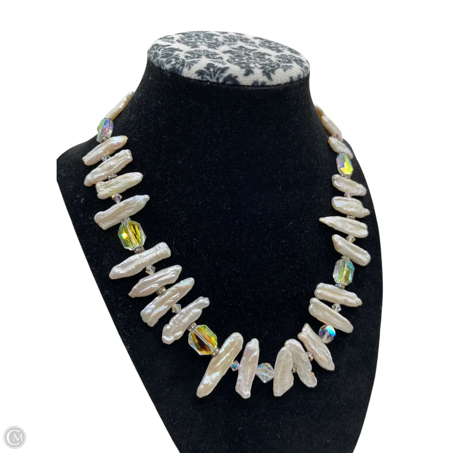 Necklace Choker & Collar By Clothes Mentor