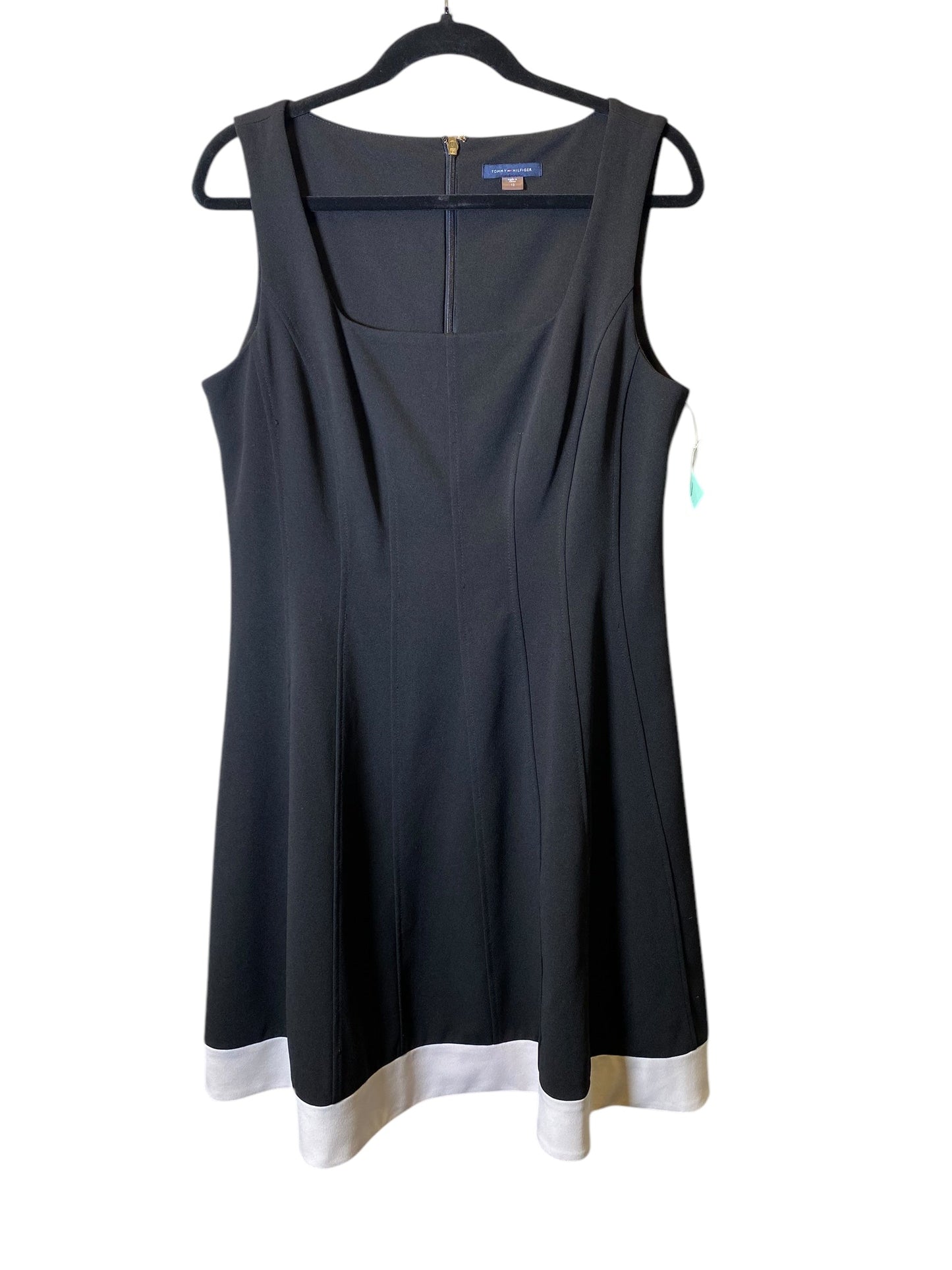 Dress Work By Tommy Hilfiger In Black & White, Size: L