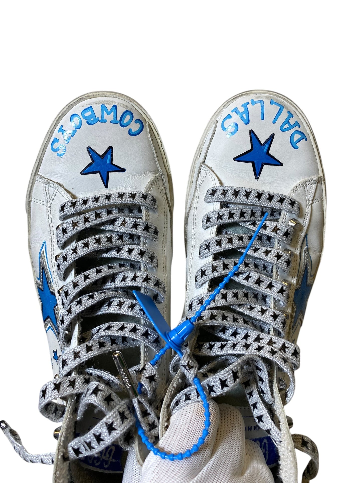 Shoes Luxury Designer By Golden Goose In Blue & White, Size: 7.5