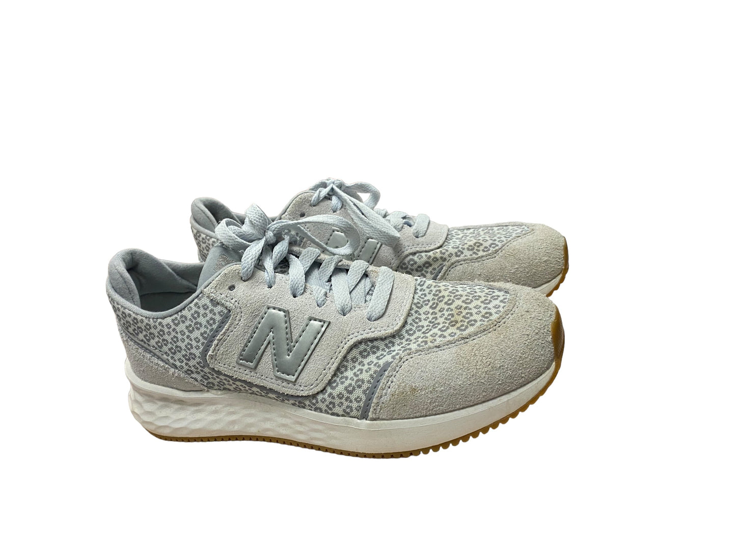 Shoes Athletic By New Balance In Grey, Size: 7.5