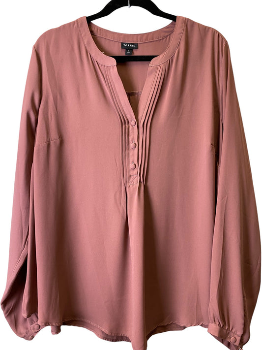 Top Long Sleeve By Torrid In Pink, Size: Xl