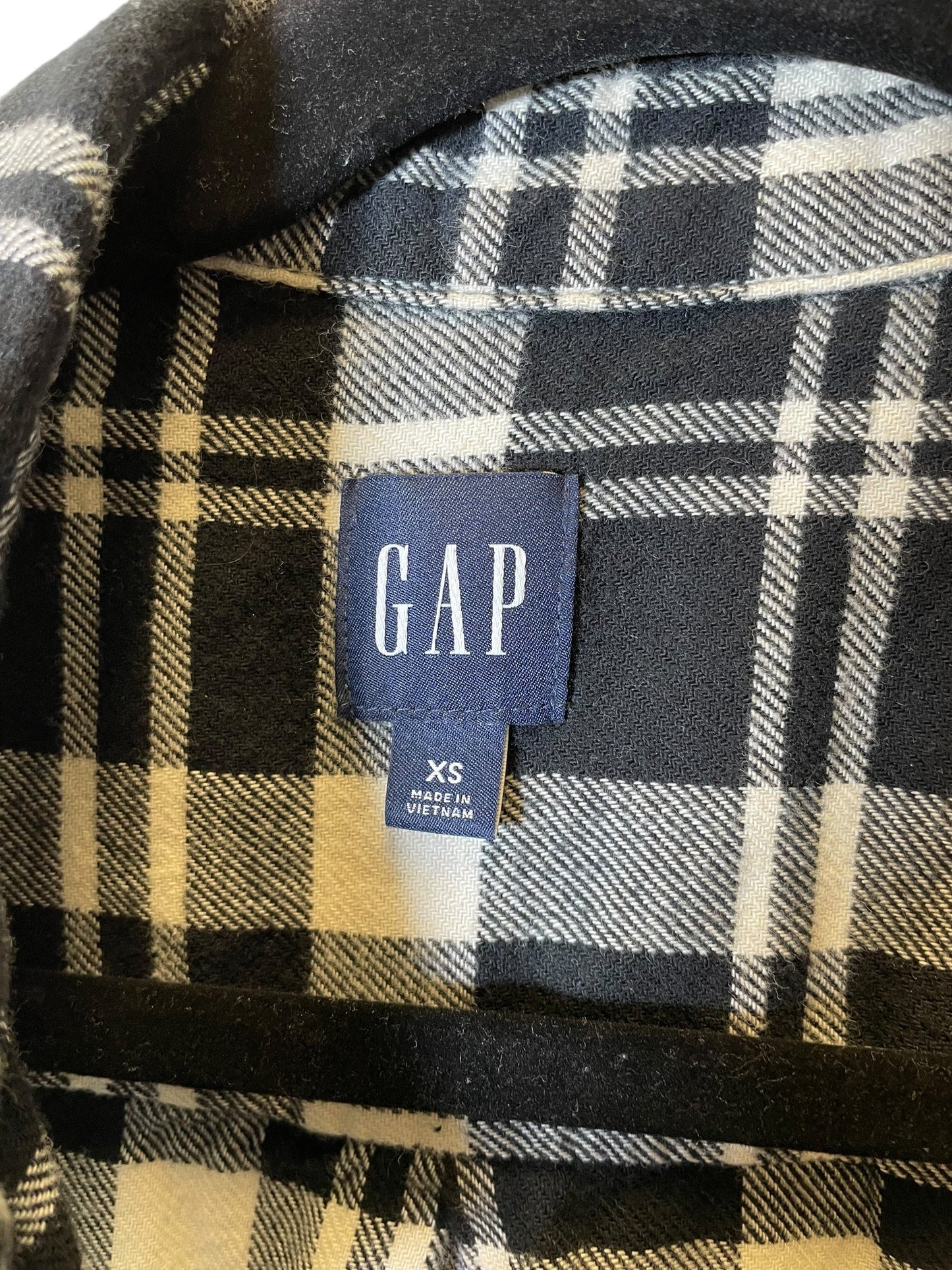 Blouse Long Sleeve By Gap In Plaid Pattern, Size: Xs