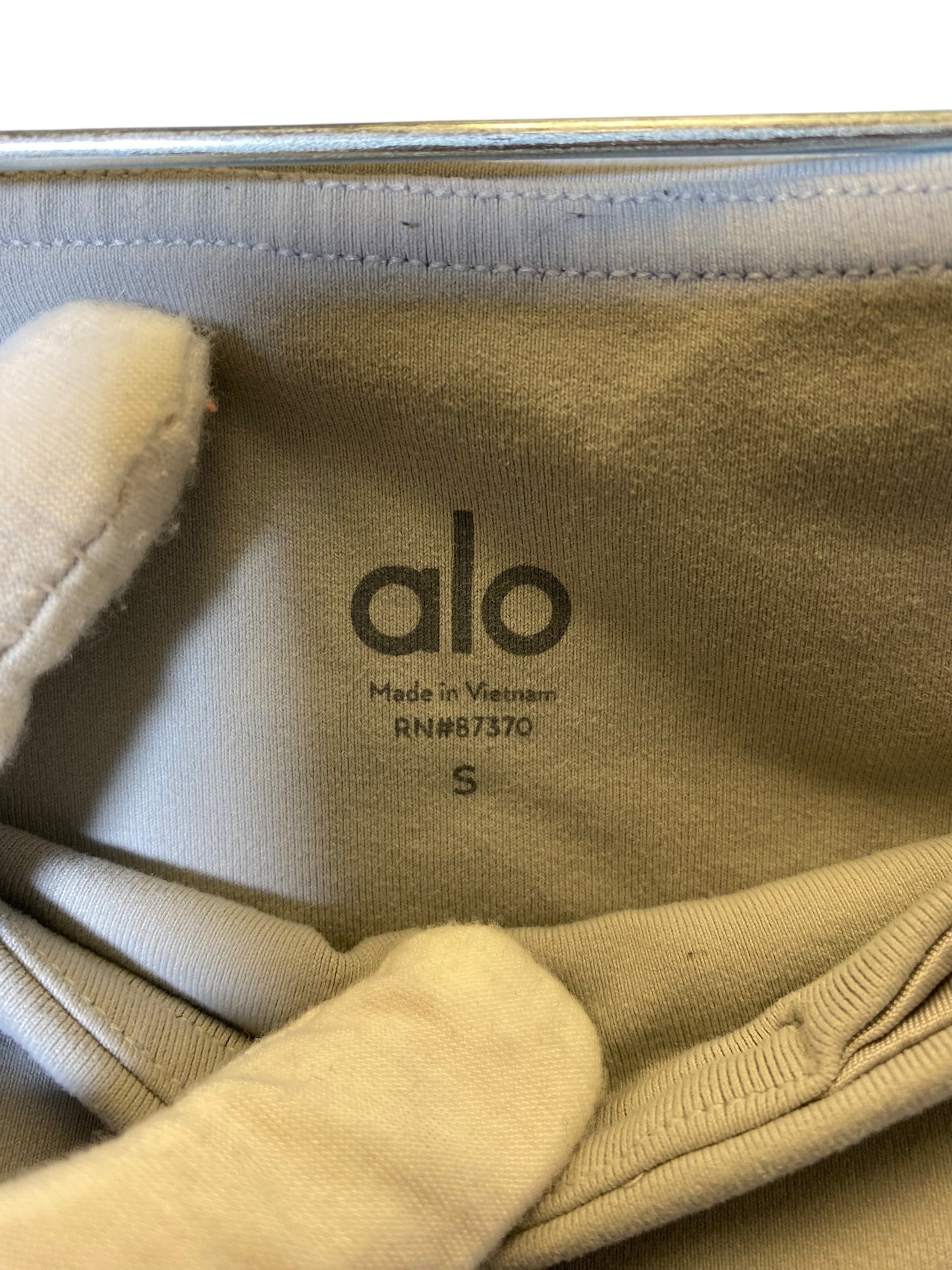 Athletic Leggings By Alo In Grey, Size: S